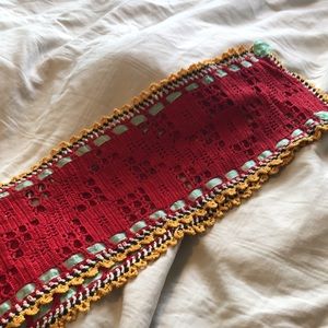 Vintage table runner